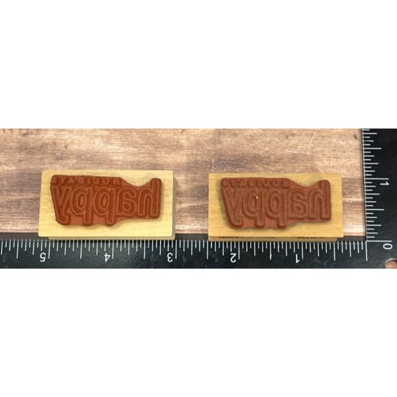 A MUSE 9-8352D HAPPY HOLIDAYS WOOD MOUNTED RUBBER STAMP - Picture 2 of 4